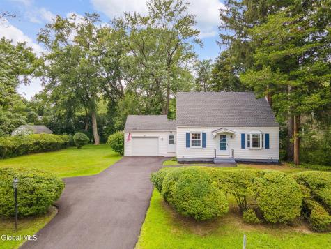 2039 Balltown Road Niskayuna NY 12309