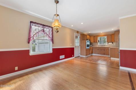 2039 Balltown Road Niskayuna NY 12309