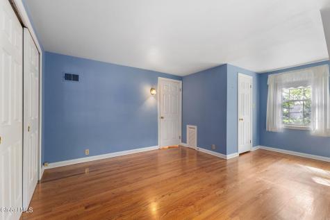 2039 Balltown Road Niskayuna NY 12309