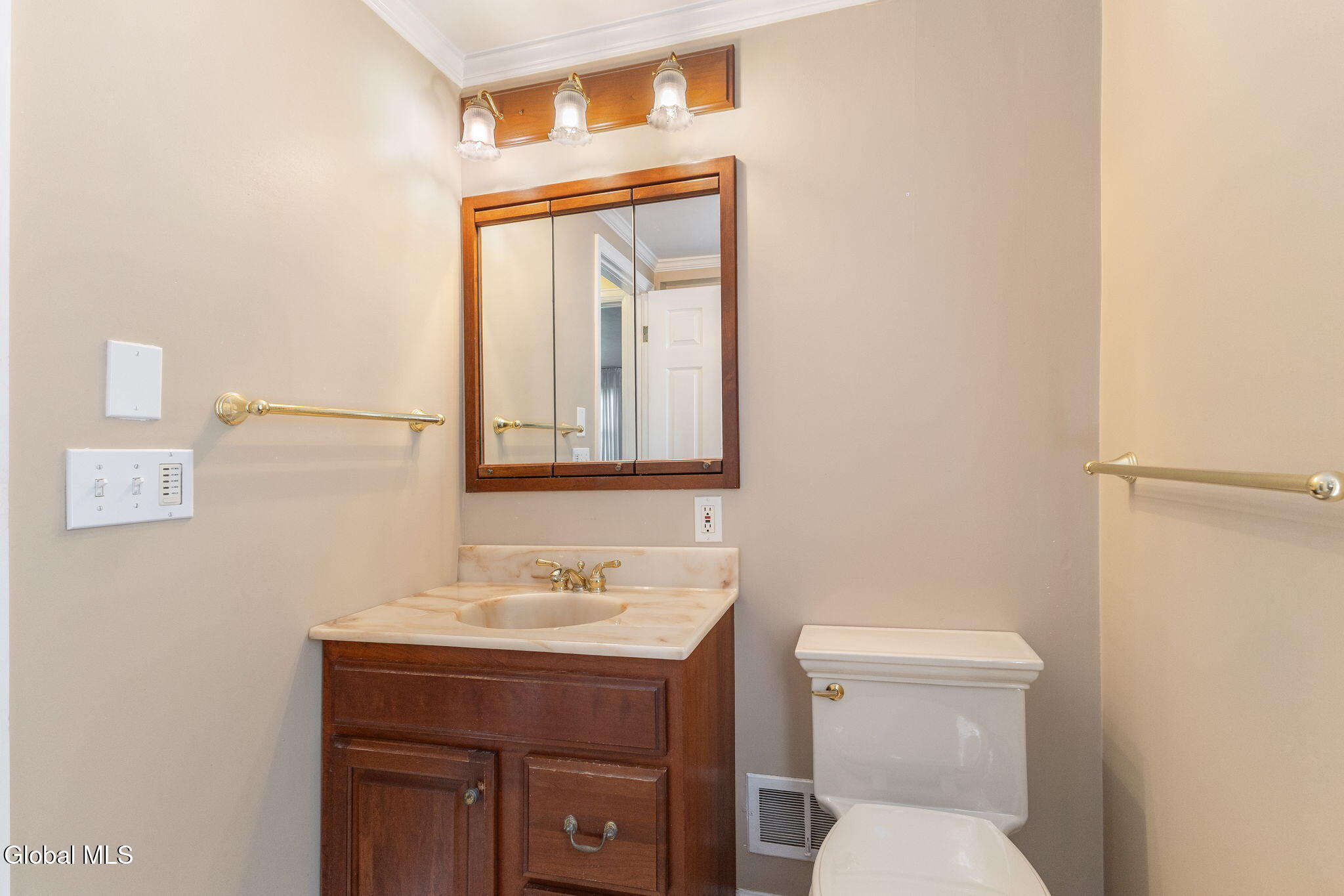 2039 Balltown Road Niskayuna NY 12309