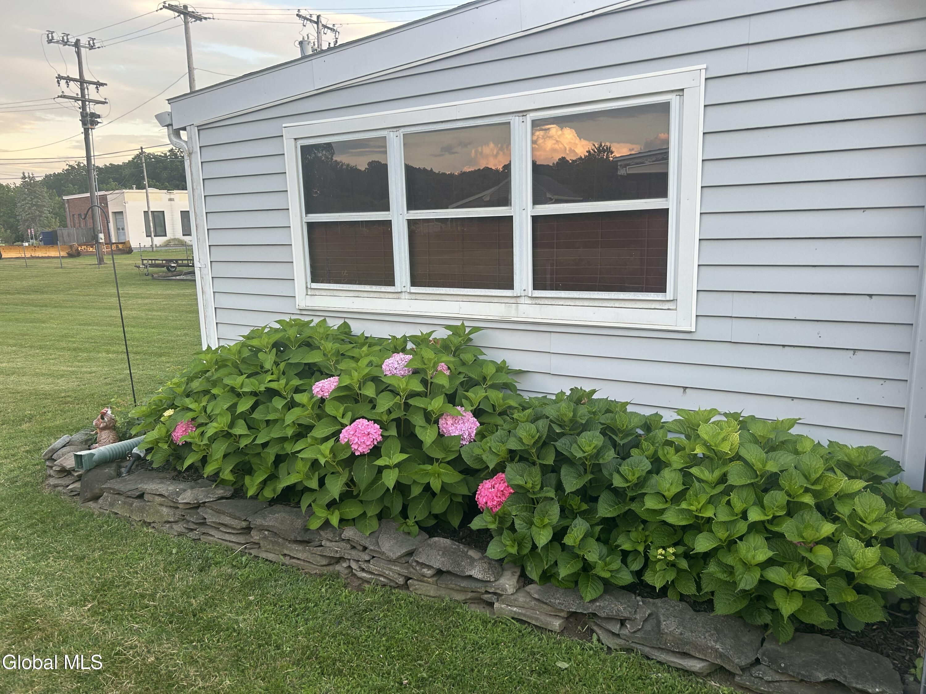 811 Duanesburg Road Rotterdam NY 12306