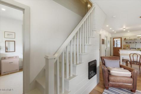97 Main Avenue Wynantskill NY 12198