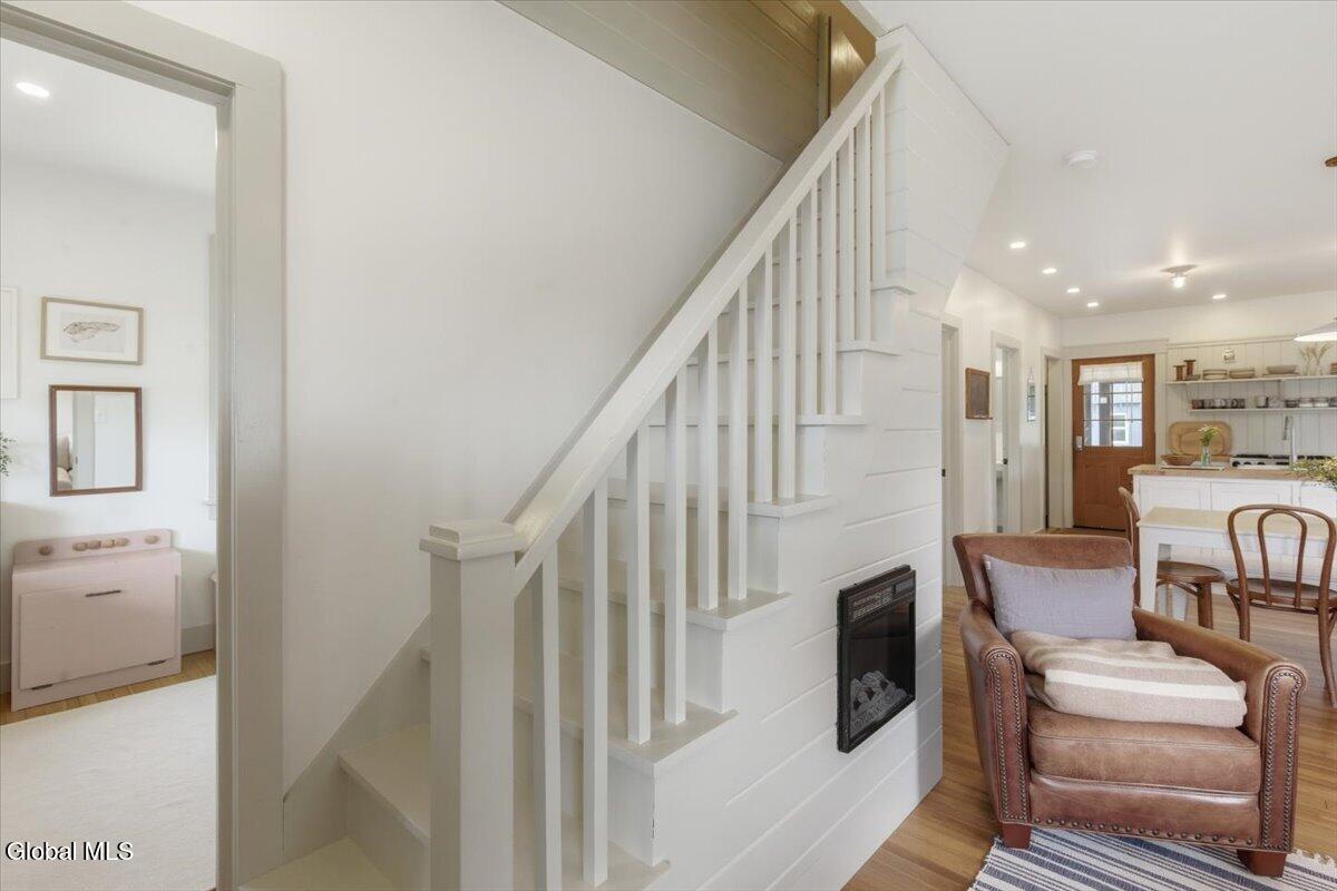 97 Main Avenue Wynantskill NY 12198
