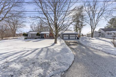 3 Corellis Drive Rensselaer NY 12144