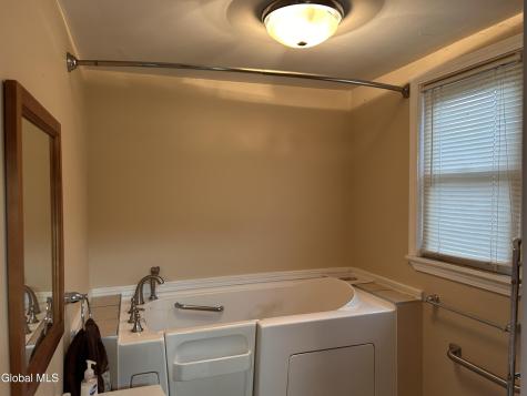 167 Southern Boulevard Albany NY 12209