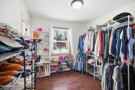 32 Friar Tuck Way Saratoga Springs NY 12866