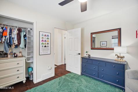 32 Friar Tuck Way Saratoga Springs NY 12866