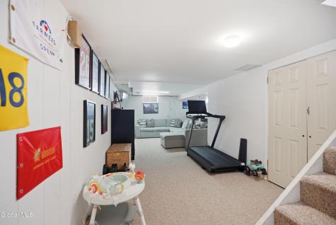 32 Friar Tuck Way Saratoga Springs NY 12866