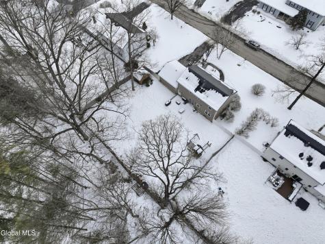 32 Friar Tuck Way Saratoga Springs NY 12866