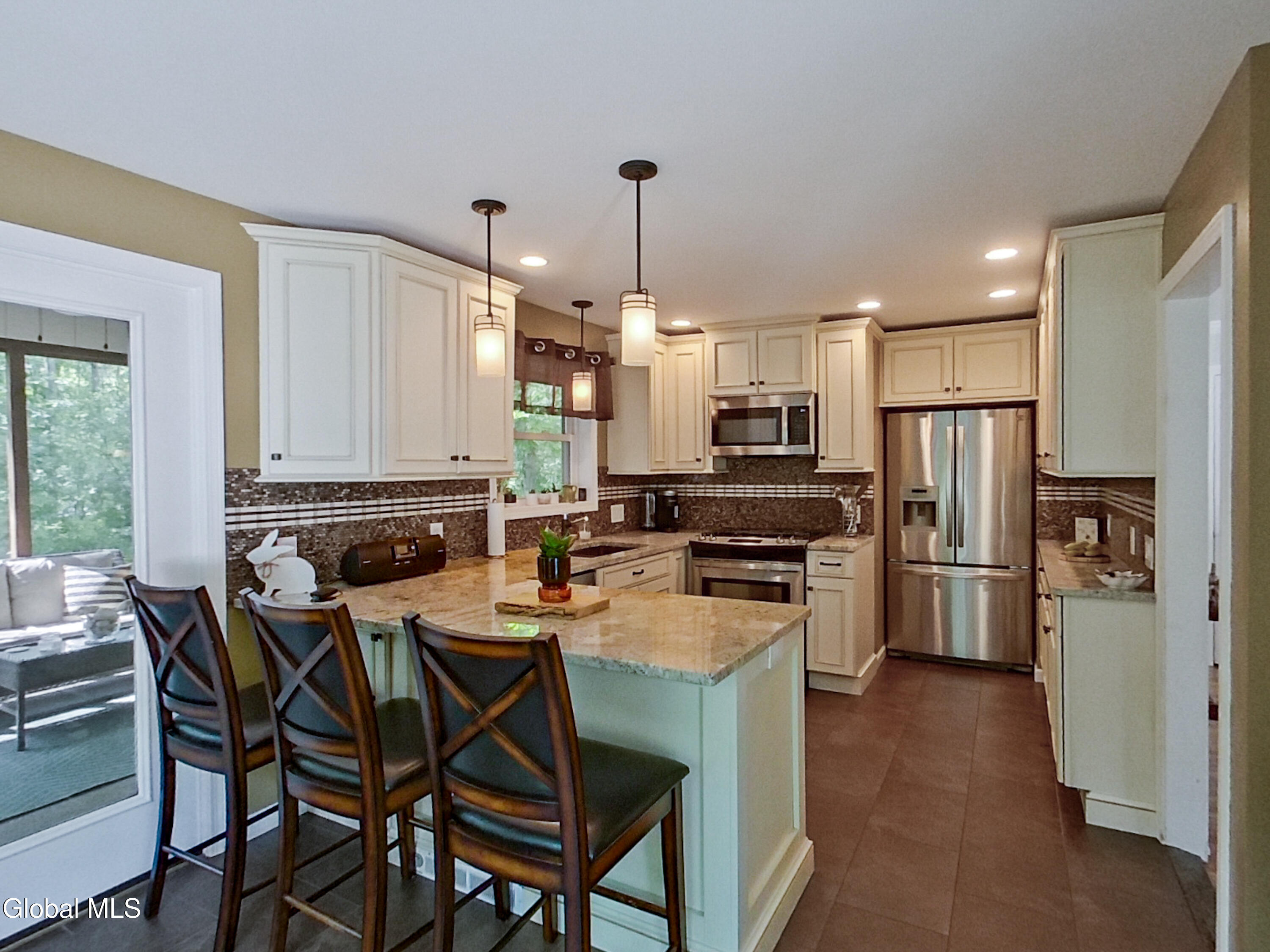2270 Stuyvesant Drive Niskayuna NY 12309