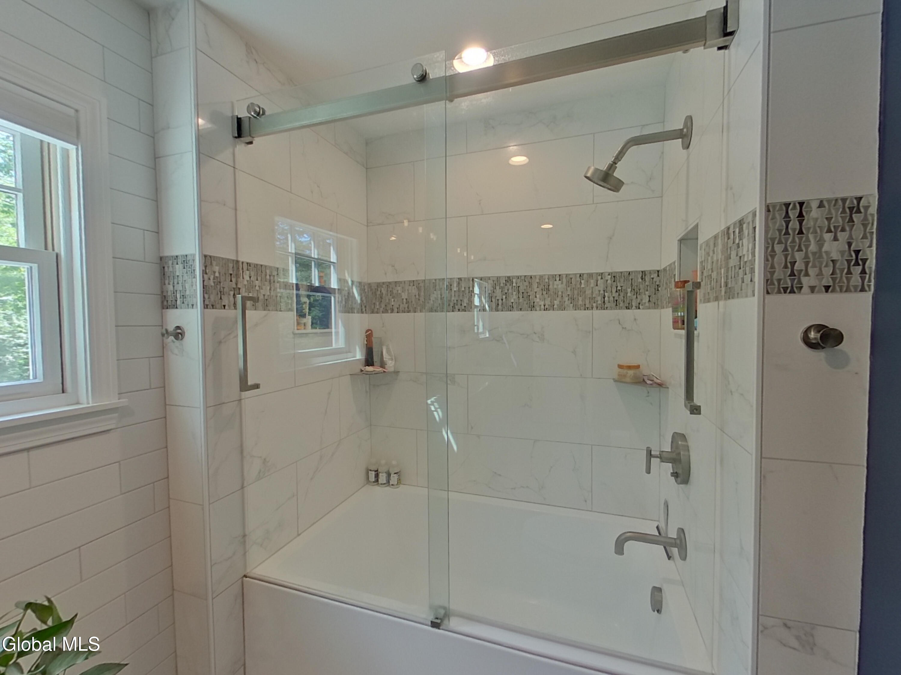 2270 Stuyvesant Drive Niskayuna NY 12309