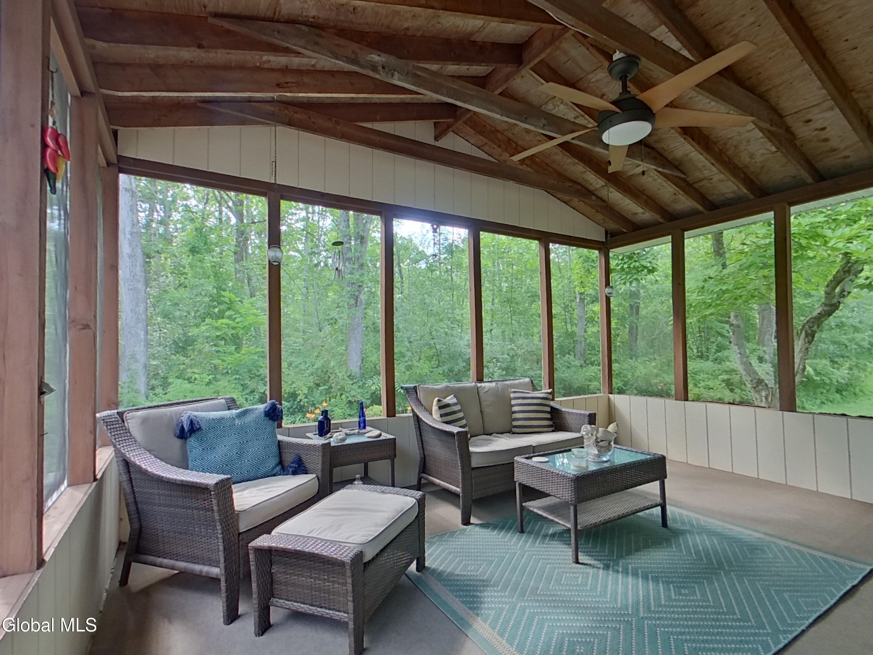 2270 Stuyvesant Drive Niskayuna NY 12309