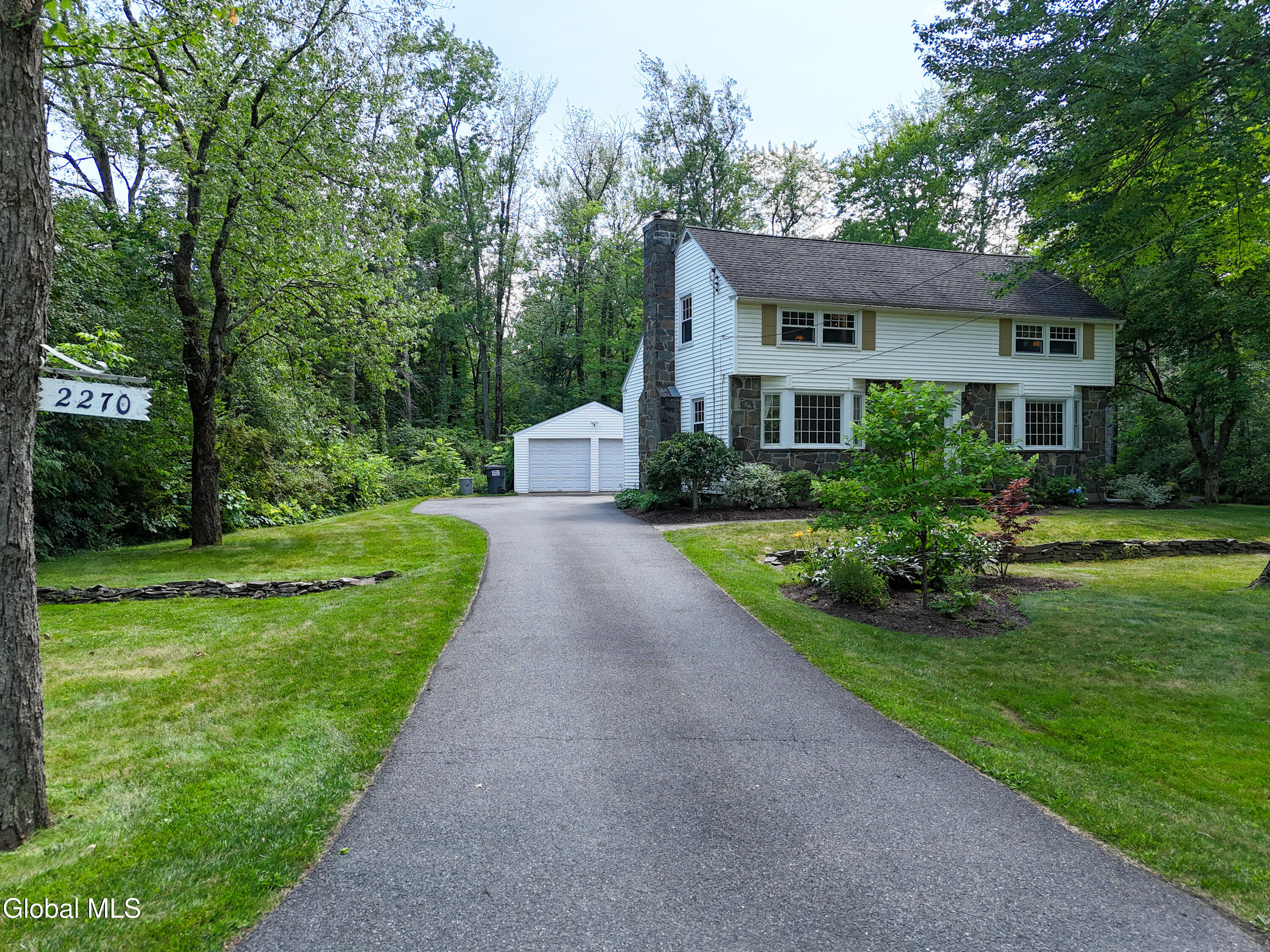 2270 Stuyvesant Drive Niskayuna NY 12309