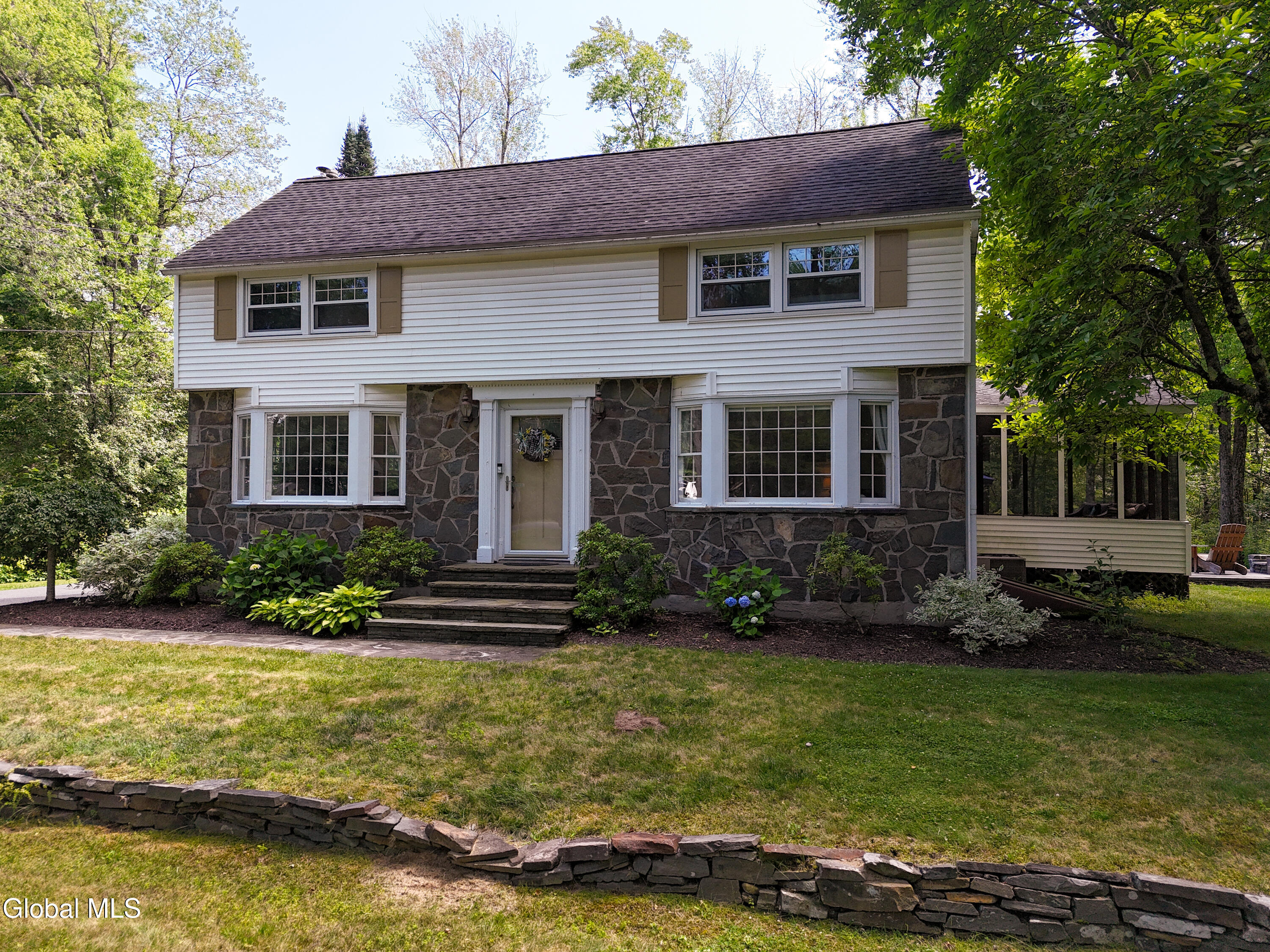 2270 Stuyvesant Drive Niskayuna NY 12309