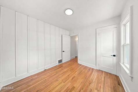 383 Vley Road Glenville NY 12302