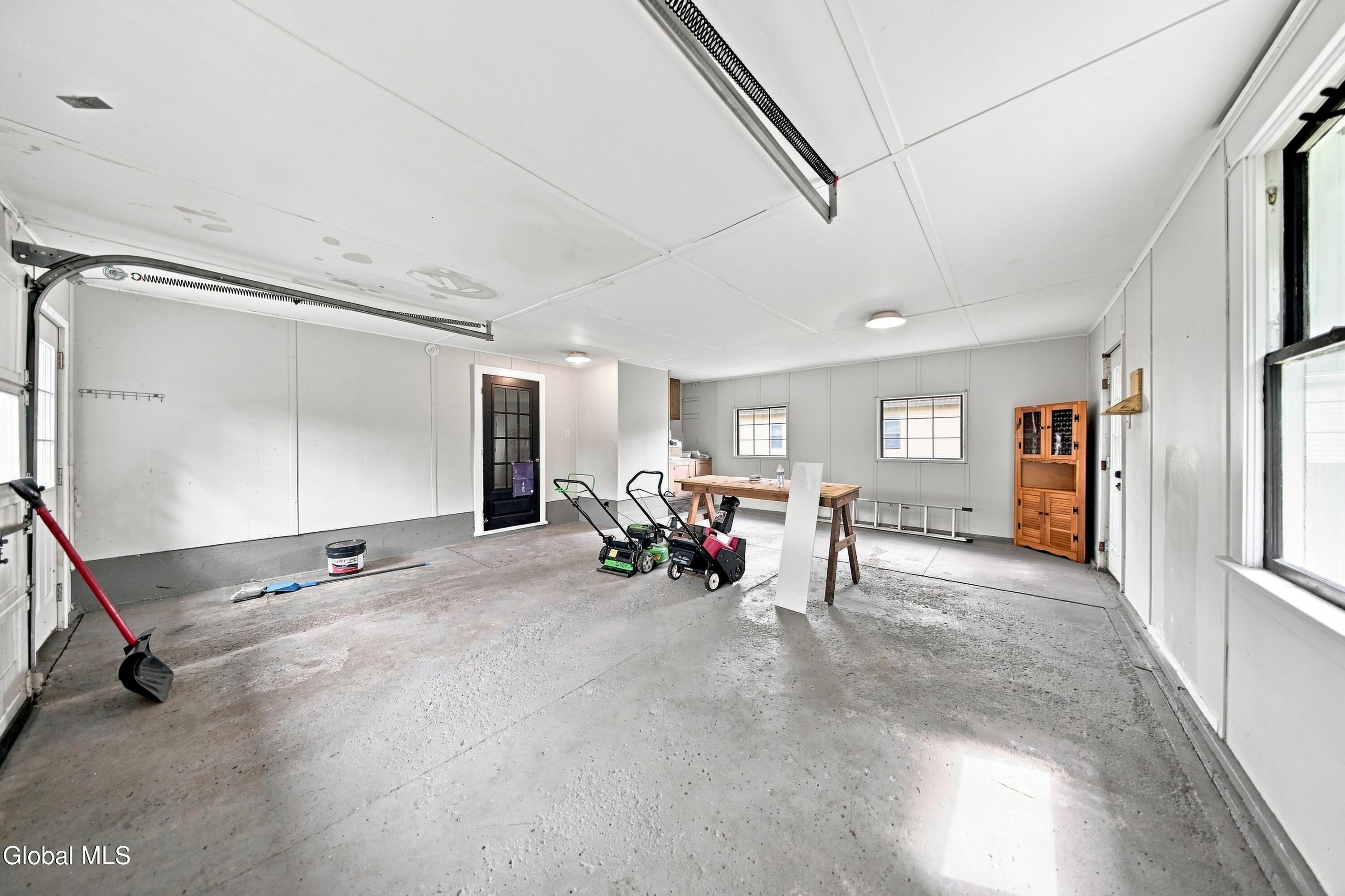 383 Vley Road Glenville NY 12302