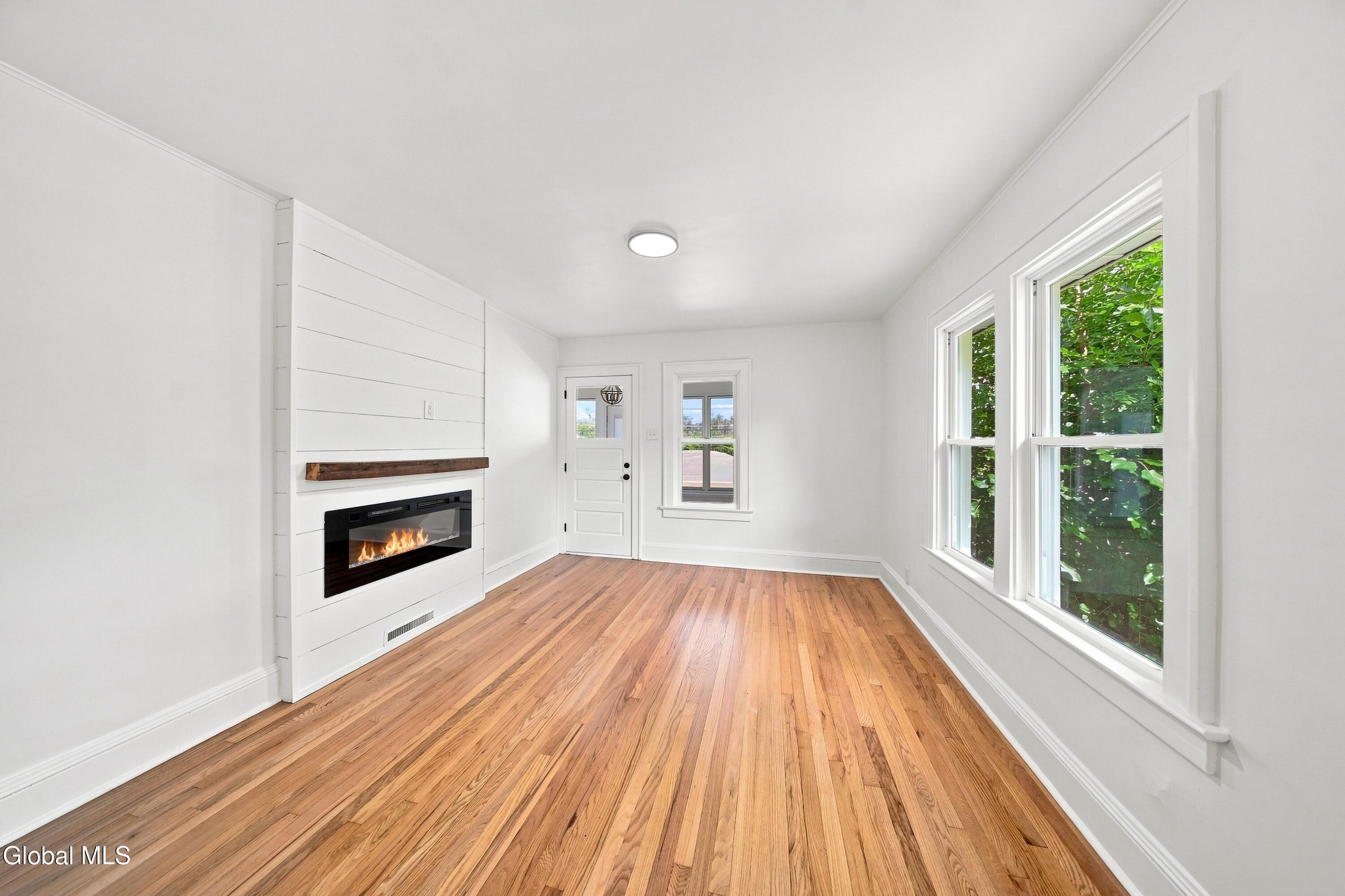 383 Vley Road Glenville NY 12302