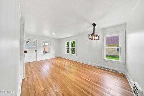 383 Vley Road Glenville NY 12302