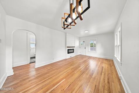 383 Vley Road Glenville NY 12302