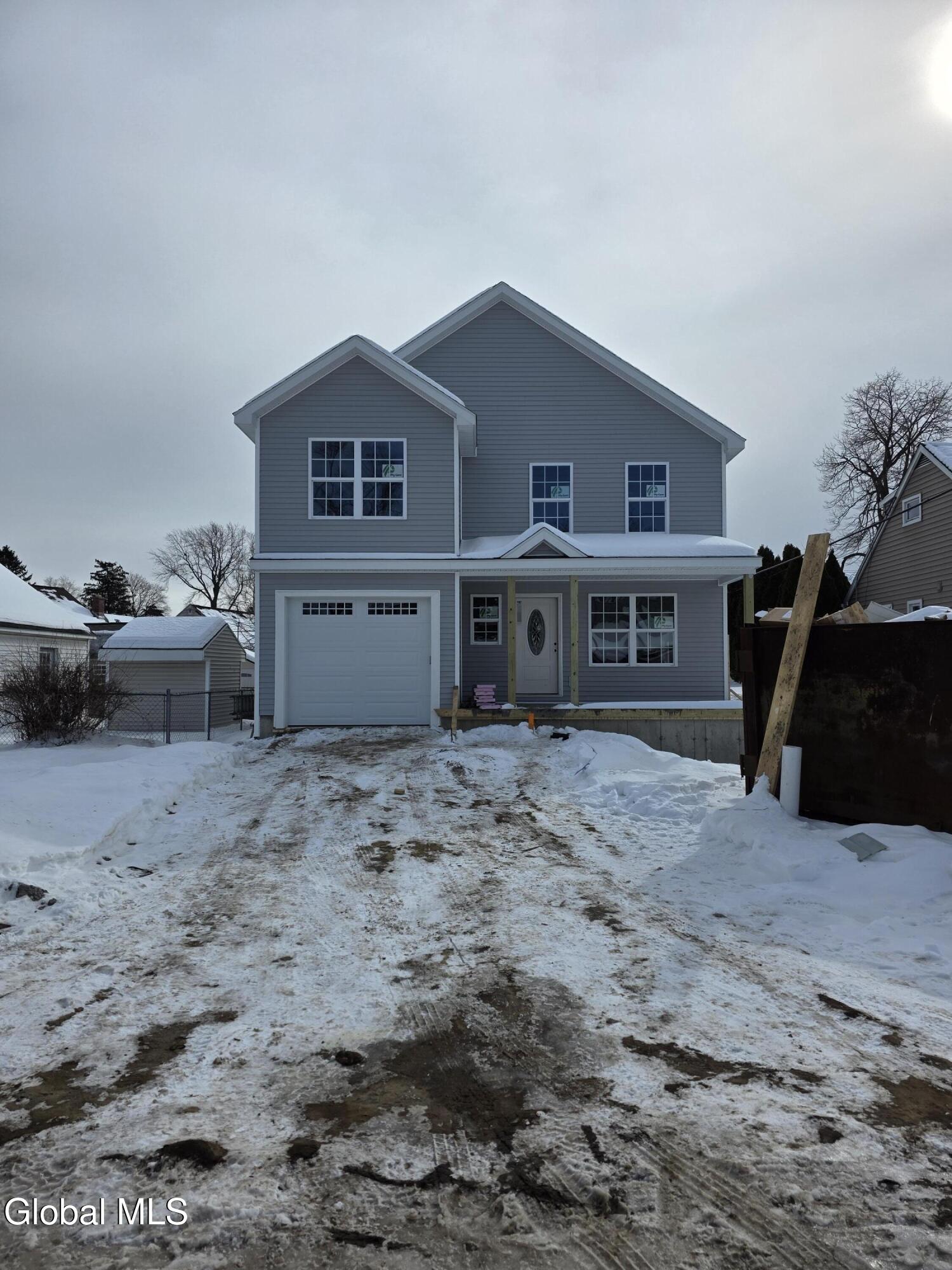 2104 Pinelawn Avenue Schenectady NY 12306