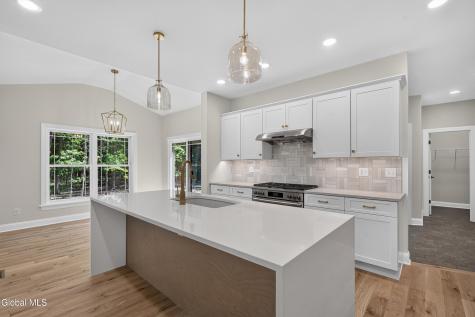 25 Maybrook Drive Glenville NY 12302