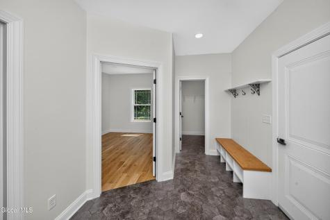 25 Maybrook Drive Glenville NY 12302