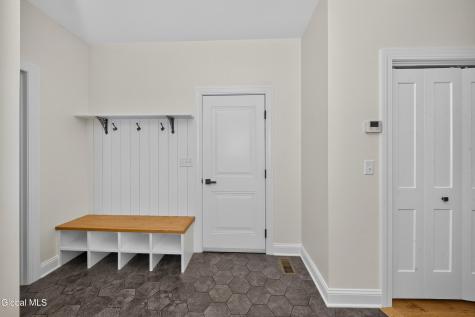 25 Maybrook Drive Glenville NY 12302