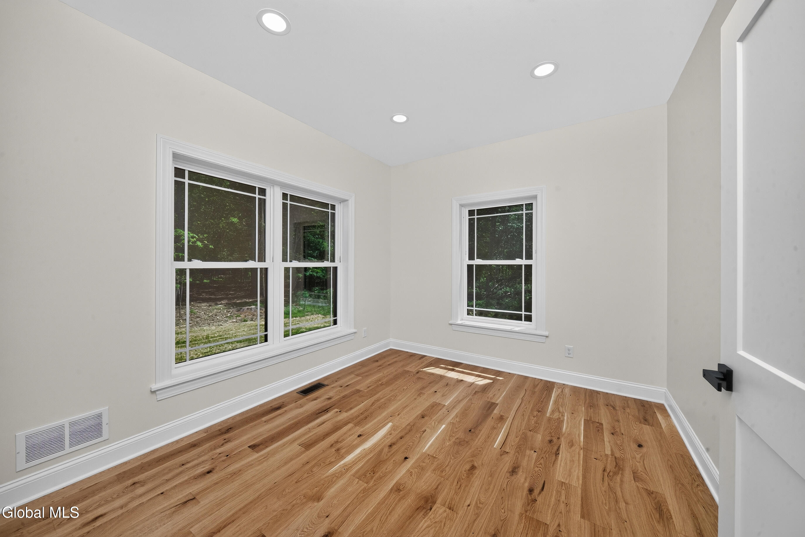 25 Maybrook Drive Glenville NY 12302
