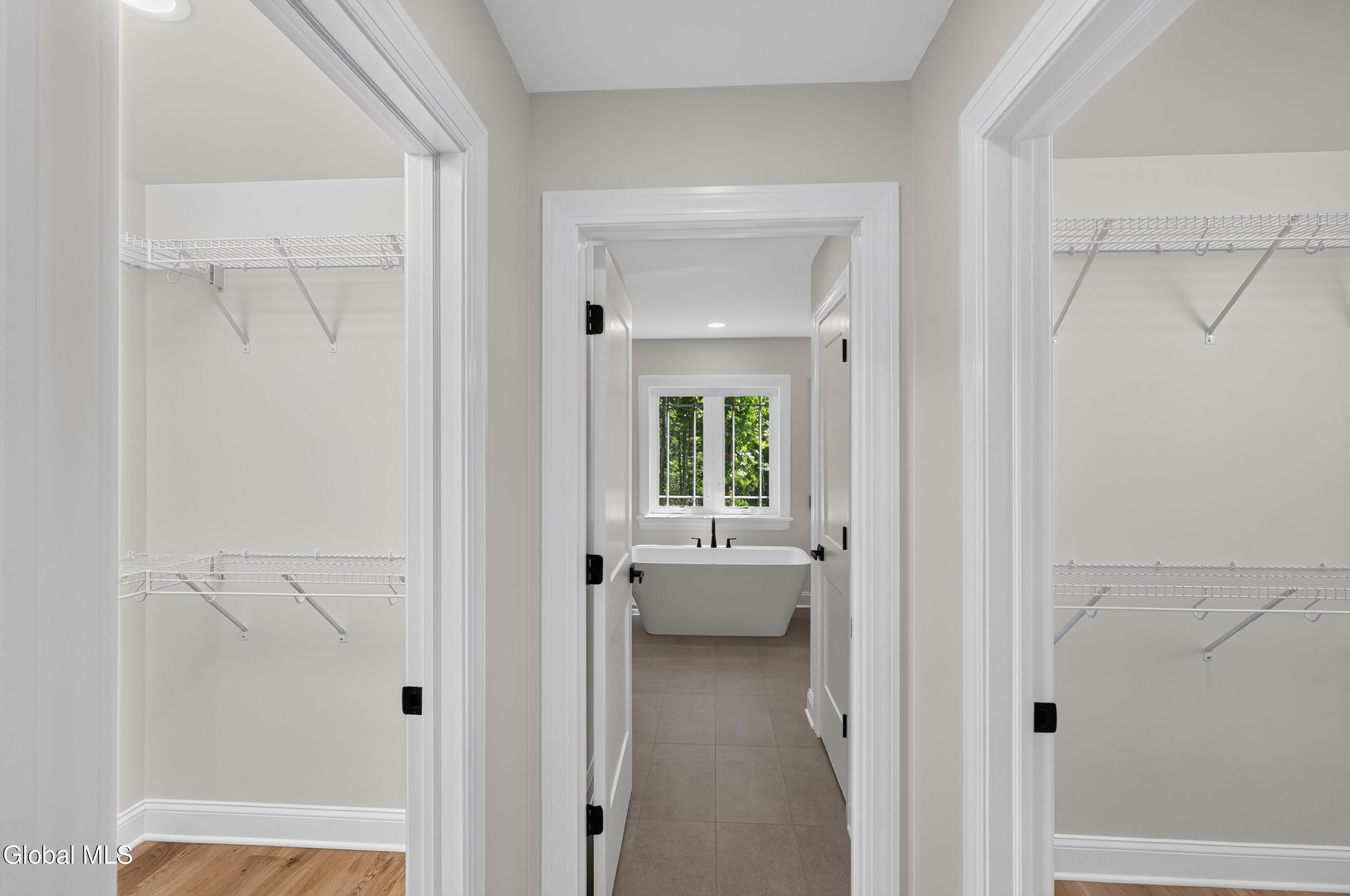 25 Maybrook Drive Glenville NY 12302