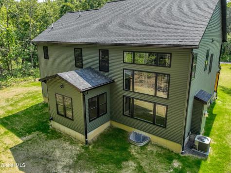 25 Maybrook Drive Glenville NY 12302