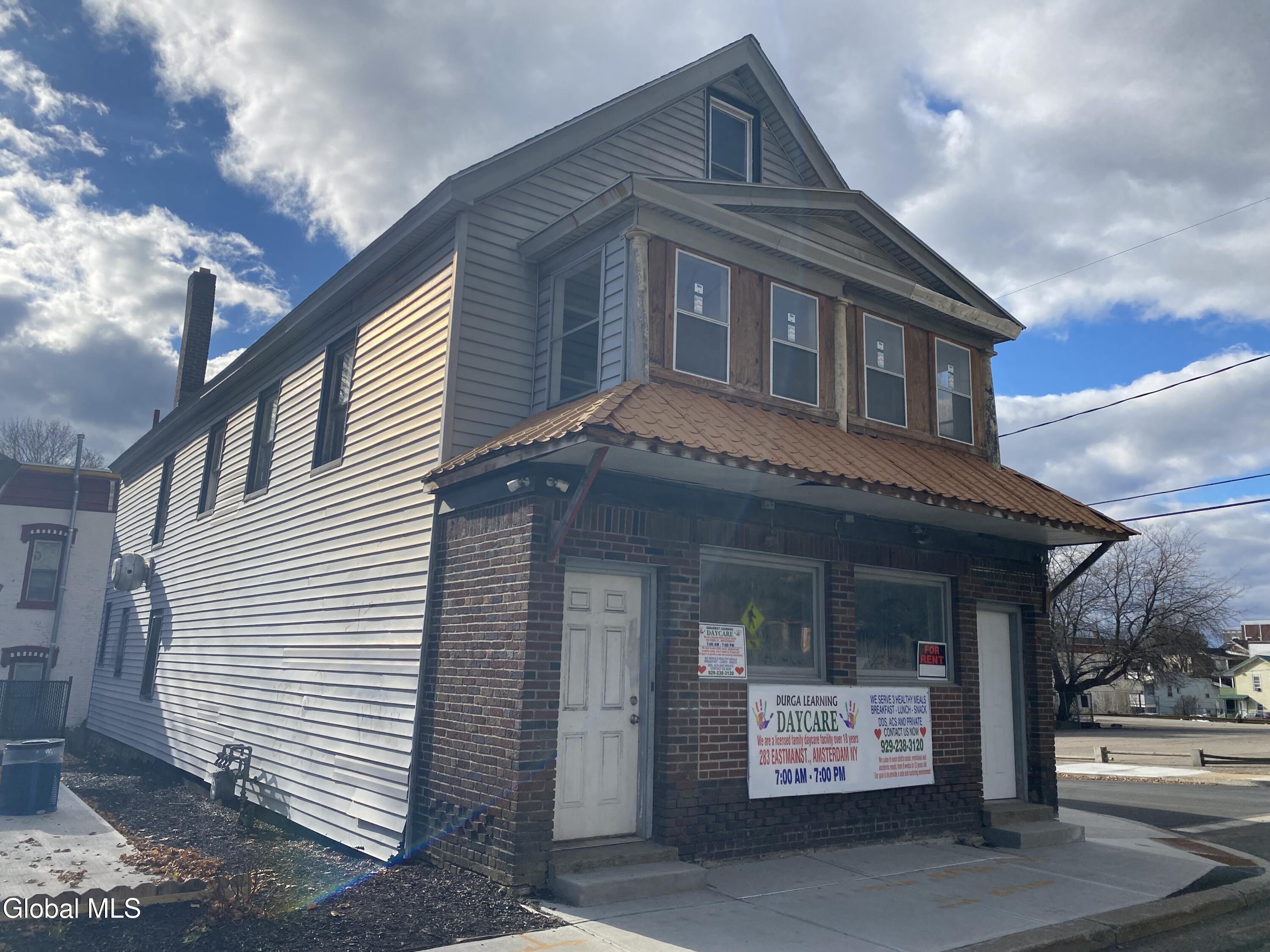 283 E Main Street Amsterdam NY 12010