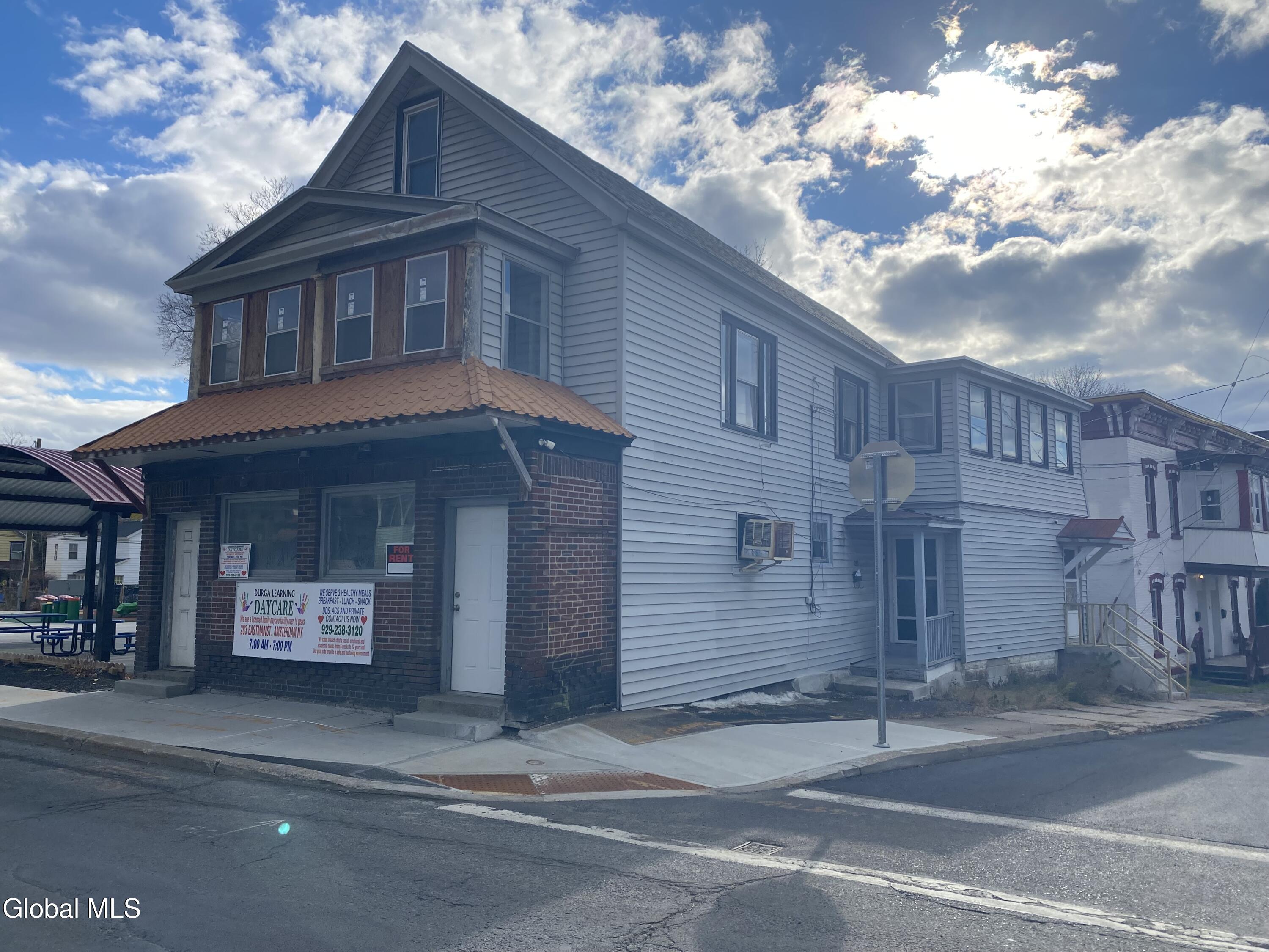 283 E Main Street Amsterdam NY 12010