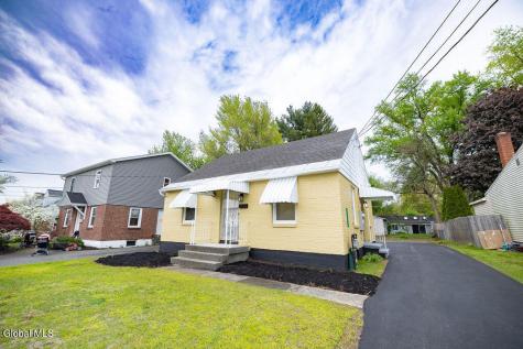 1782 Fiero Avenue Schenectady NY 12303