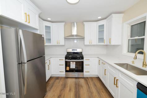 1782 Fiero Avenue Schenectady NY 12303