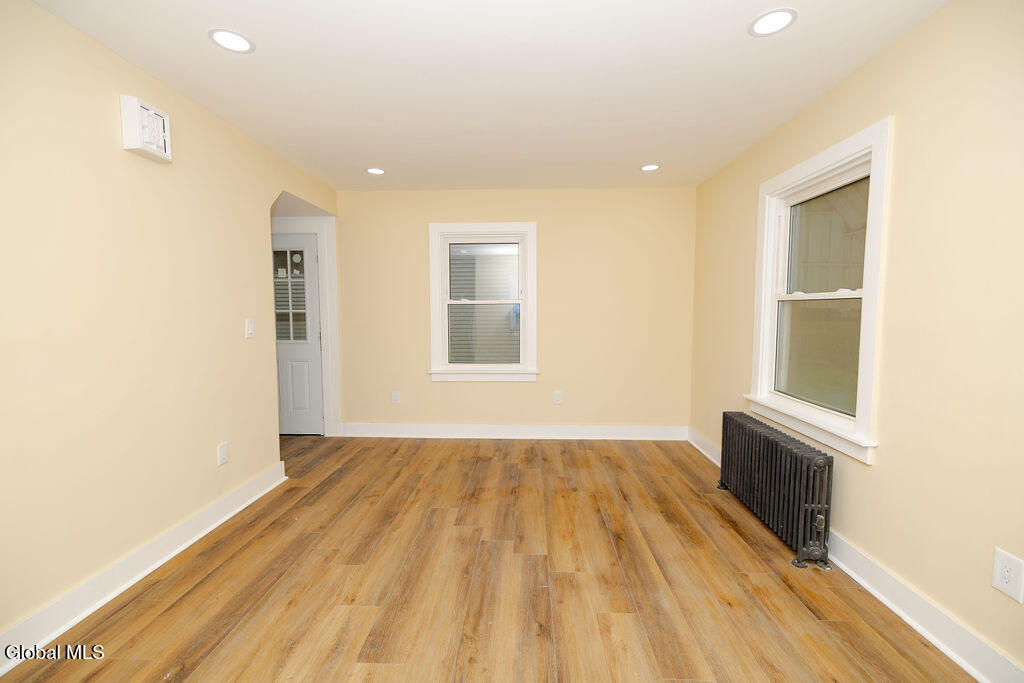 1782 Fiero Avenue Schenectady NY 12303