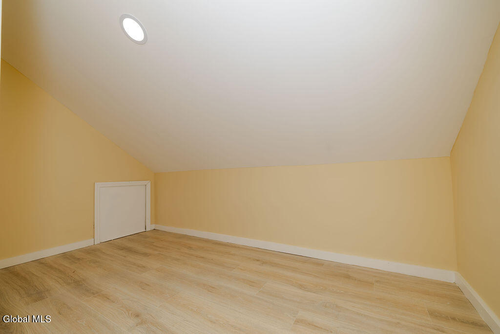 1782 Fiero Avenue Schenectady NY 12303