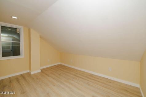 1782 Fiero Avenue Schenectady NY 12303