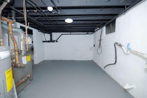 1782 Fiero Avenue Schenectady NY 12303