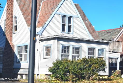 24 Turner Place Albany NY 12208