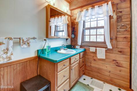 253 County Highway 102 Gloversville NY 12078