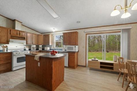 258 Tsatsawassa Lake Road East Nassau NY 12062