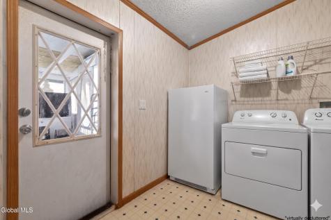 258 Tsatsawassa Lake Road East Nassau NY 12062