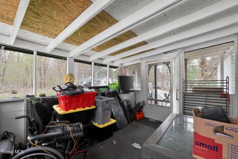 258 Tsatsawassa Lake Road East Nassau NY 12062