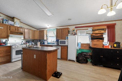 258 Tsatsawassa Lake Road East Nassau NY 12062