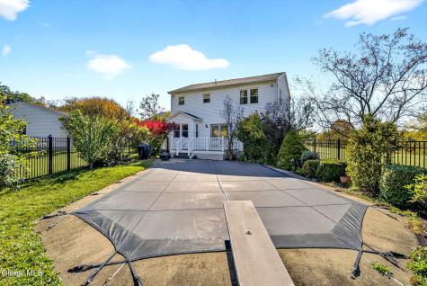 13 Lashway Lane East Greenbush NY 12061