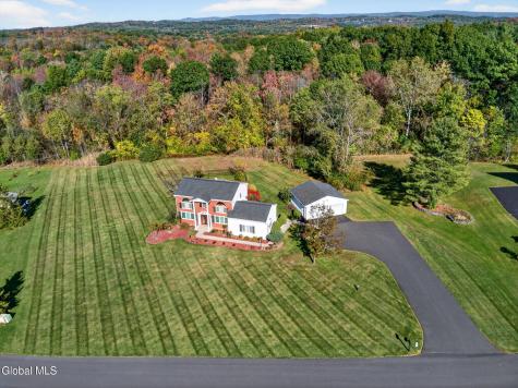 13 Lashway Lane East Greenbush NY 12061