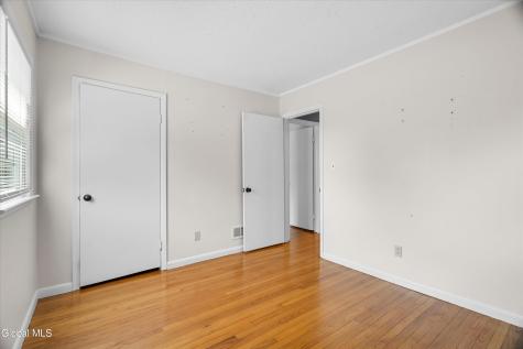 12 Pinewood Road Queensbury NY 12804