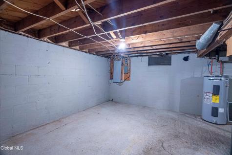 12 Pinewood Road Queensbury NY 12804
