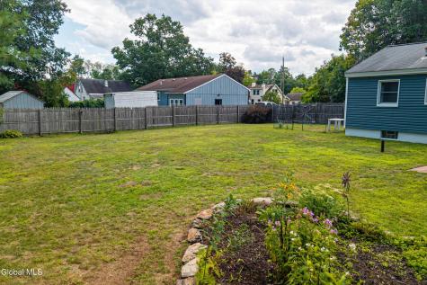 12 Pinewood Road Queensbury NY 12804