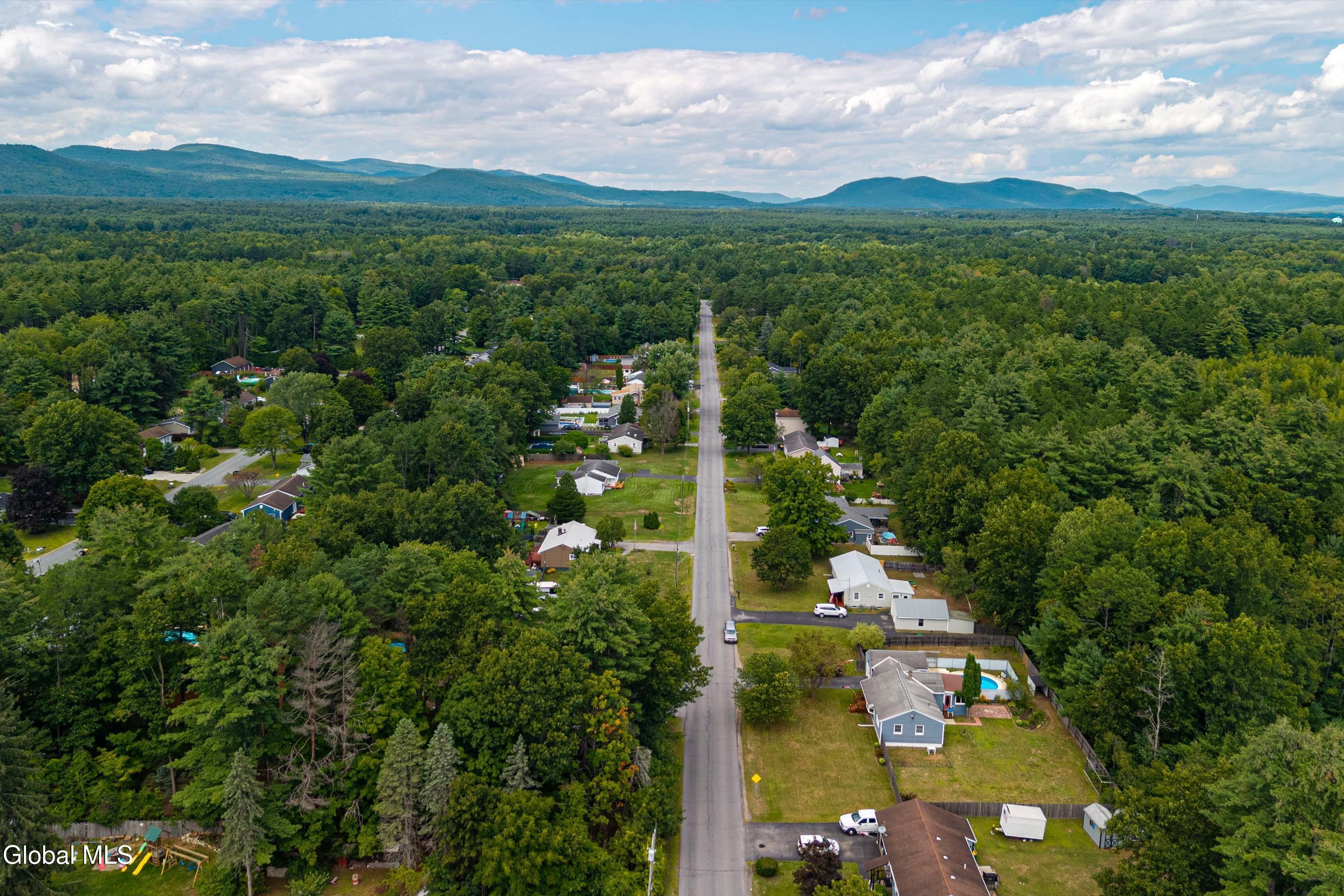12 Pinewood Road Queensbury NY 12804